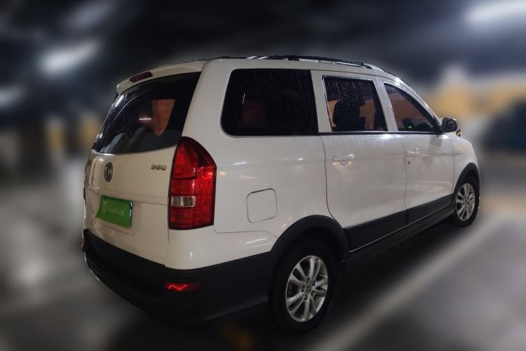 Used Dongfeng Fengon 360 2015 1.5L Manual Comfort 7-Seater National Emission Standard V Rear Right 45 Deg