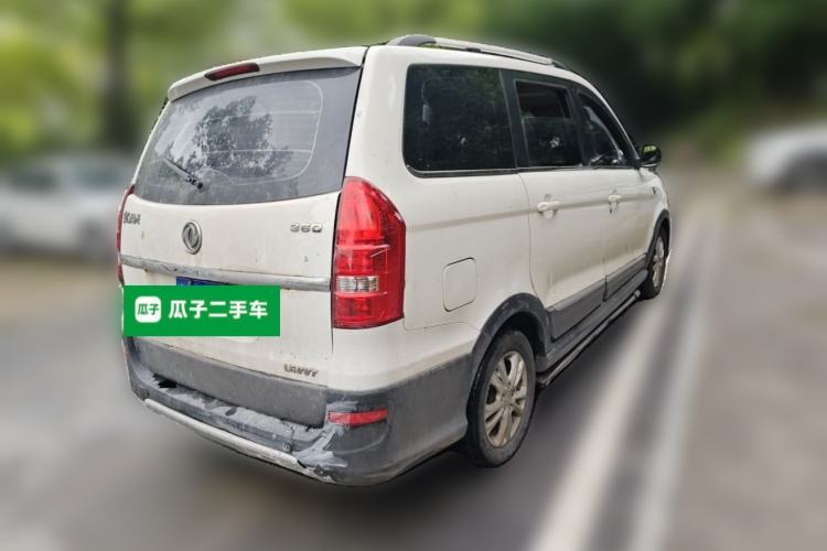Used Dongfeng Fengon 360 2015 1.5L Manual Comfort 7-Seater China IV Standard Rear Right 45 Deg