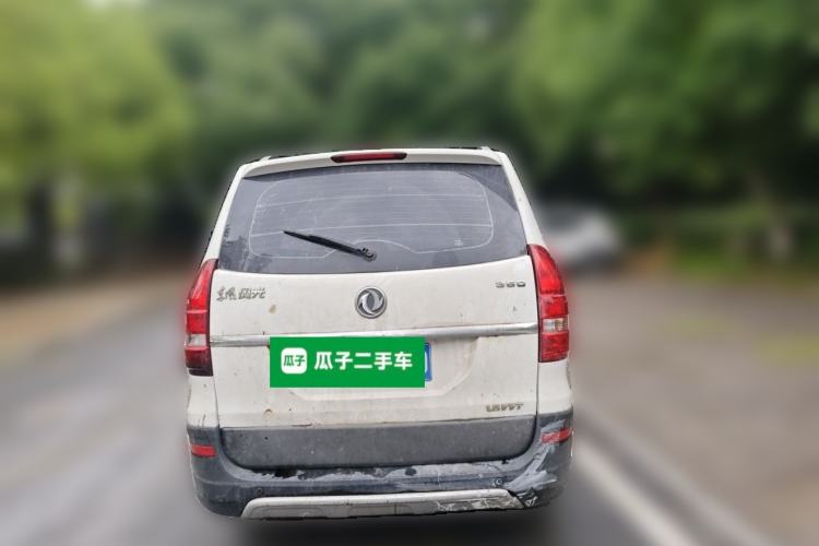 Used Dongfeng Fengon 360 2015 1.5L Manual Comfort 7-Seater China IV Standard Rear
