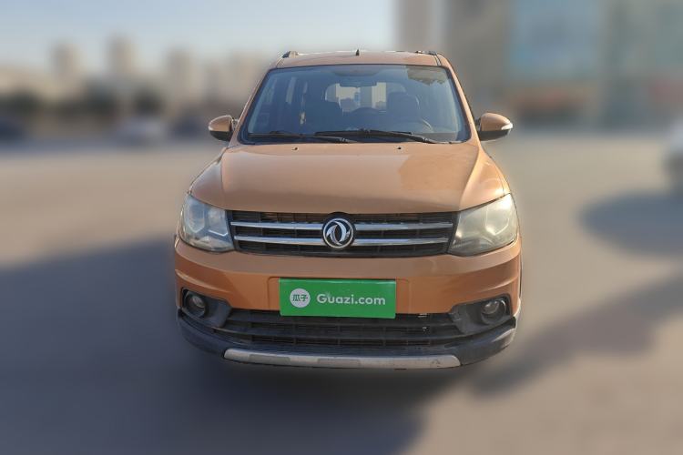 Used Dongfeng Fengon 360 2015 1.5L Manual Luxury 7-Seater China IV Standard Front