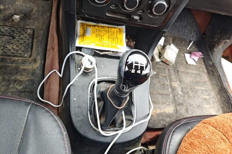 Used Dongfeng Fengon 360 2015 1.5L Manual Luxury 7-Seater China IV Standard Gear Lever