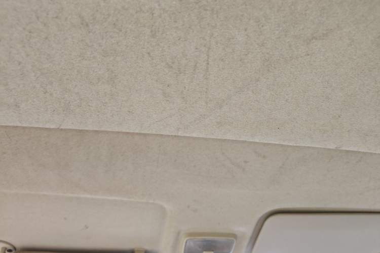 Used Dongfeng Fengon 360 2015 1.5L Manual Comfort II 7-Seater Headliner