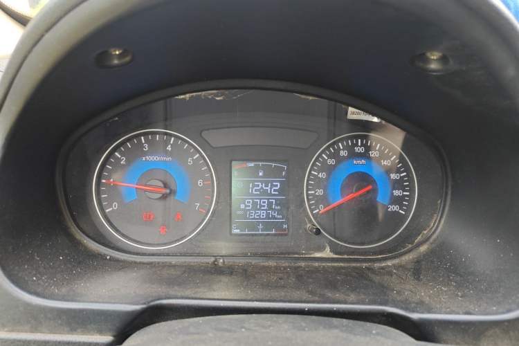 Used Dongfeng Fengon 360 2015 1.5L Manual Comfort II 7-Seater Instrument Cluster