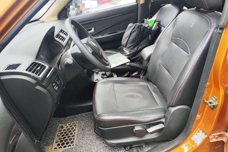 Used Dongfeng Fengon 360 2015 1.5L Manual Luxury 7-Seater China IV Standard Left Front Seat