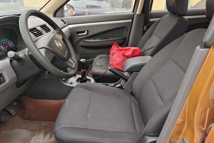 Used Dongfeng Fengon 360 2015 1.5L Manual Comfort 7-Seater National Emission Standard V Left Front Seat