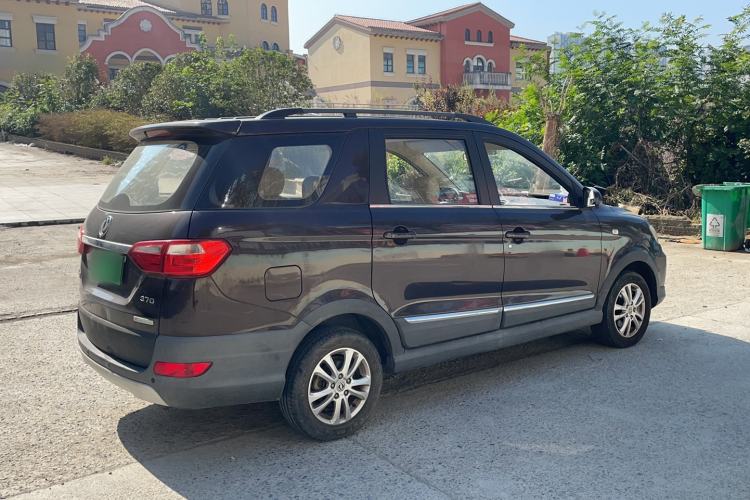Used Dongfeng Fengon 370 2016 1.5L Manual Standard Edition SFG15-05 7 Seats Exterior 3