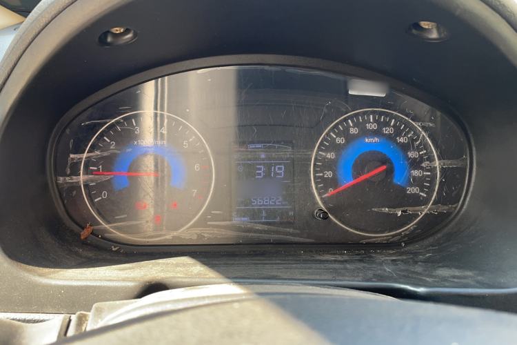 Used Dongfeng Fengon 370 2016 1.5L Manual Standard Edition SFG15-05 7 Seats Instrument Cluster