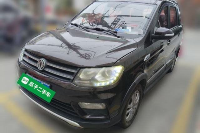 Used Dongfeng Fengon 370 2016 1.5L Manual Luxury Version SFG15-02 7 Seats