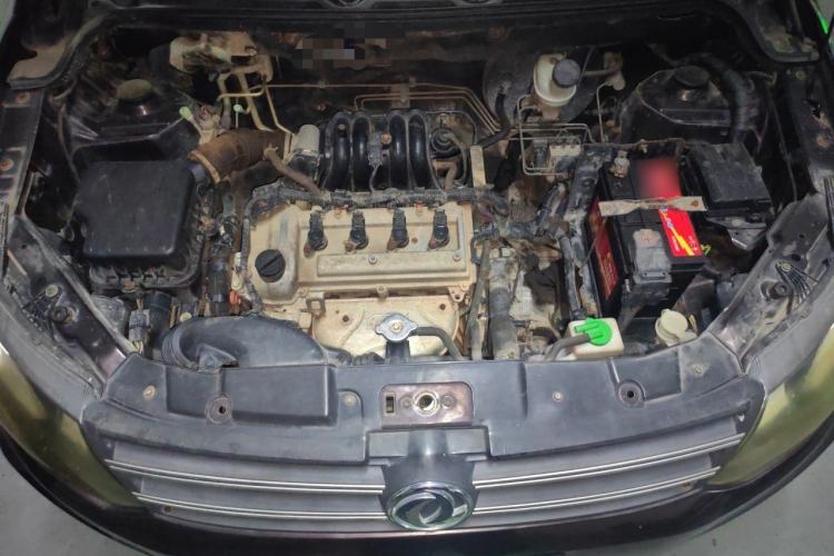 Used Dongfeng Fengon 370 2016 1.5L Manual Standard Edition SFG15-02 7 Seats Engine Bay