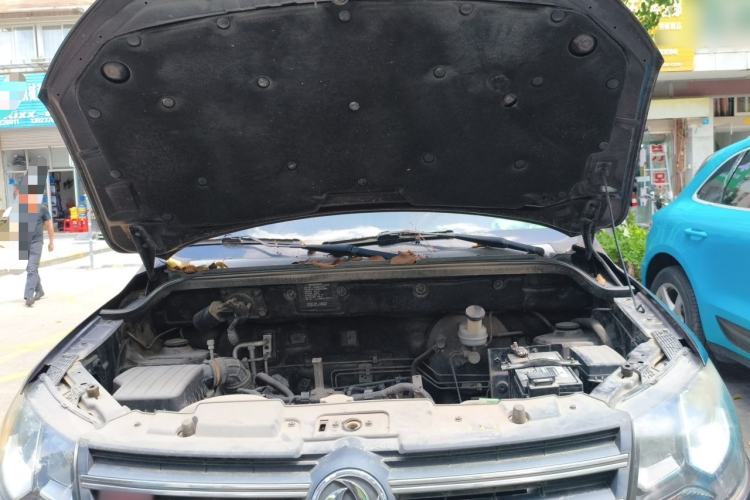 Used Dongfeng Fengon 370 2016 1.5L Manual Standard Edition SFG15-05 7 Seats Engine Bay