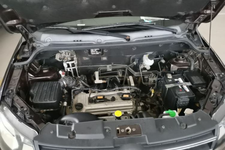 Used Dongfeng Fengon 370 2016 1.5L Manual Standard Edition SFG15-05 7 Seats Engine Bay