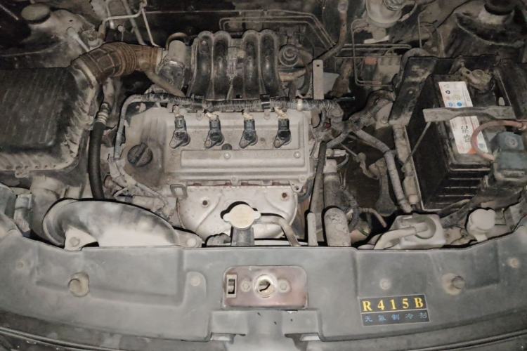 Used Dongfeng Fengon 370 2016 1.5L Manual Standard Edition SFG15-02 7 Seats Engine Bay