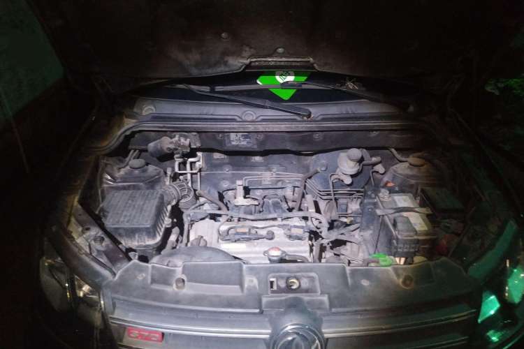 Used Dongfeng Fengon 370 2016 1.5L Manual Standard Edition SFG15-05 7 Seats Engine Bay