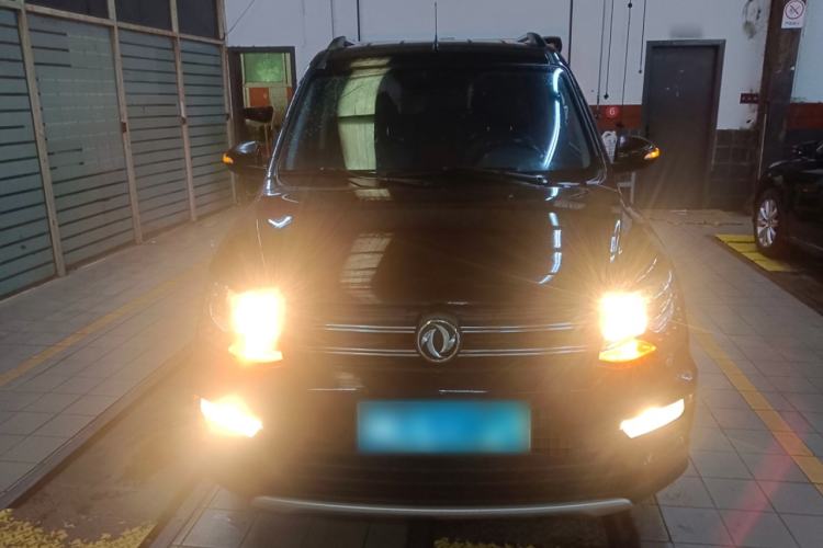 Used Dongfeng Fengon 370 2016 1.5L Manual Luxury 7-Seater Front