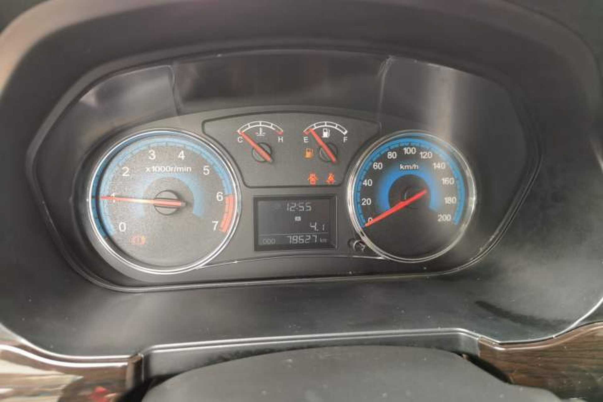 Used Dongfeng Fengon 370 2016 1.5L Manual Elite Travel Edition 7 Seats Instrument Cluster