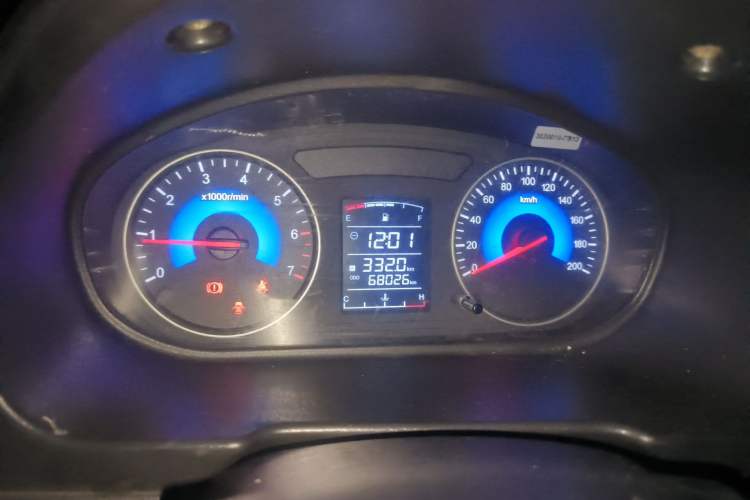 Used Dongfeng Fengon 370 2016 1.5L Manual Comfort 7-Seater Instrument Cluster