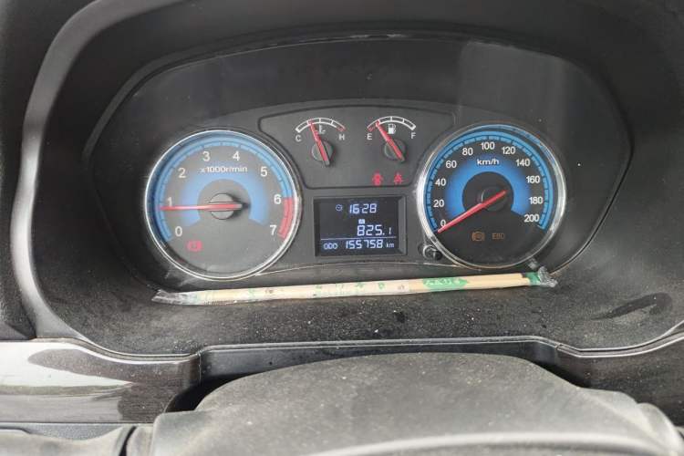 Used Dongfeng Fengon 370 2016 1.5L Manual Standard Edition SFG15-02 7 Seats Instrument Cluster