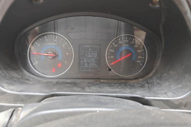 Used Dongfeng Fengon 370 2016 1.5L Manual Comfort 7-Seater Instrument Cluster
