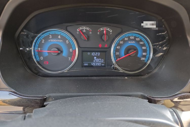 Used Dongfeng Fengon 370 2016 1.5L Manual Luxury 7-Seater Instrument Cluster