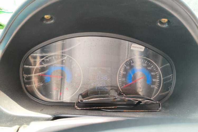 Used Dongfeng Fengon 370 2016 1.5L Manual Standard Edition SFG15-05 7 Seats Instrument Cluster