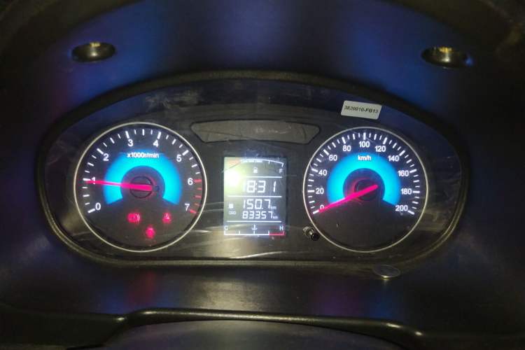 Used Dongfeng Fengon 370 2016 1.5L Manual Standard Edition SFG15-05 7 Seats Instrument Cluster