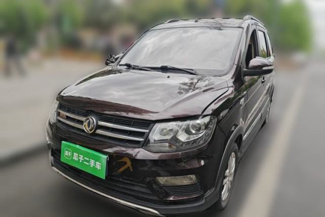 Used Dongfeng Fengon 370 2016 1.5L Manual Luxury Version SFG15-05 7 Seats