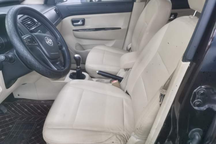 Used Dongfeng Fengon 370 2016 1.5L Manual Standard Edition SFG15-05 7 Seats Left Front Seat