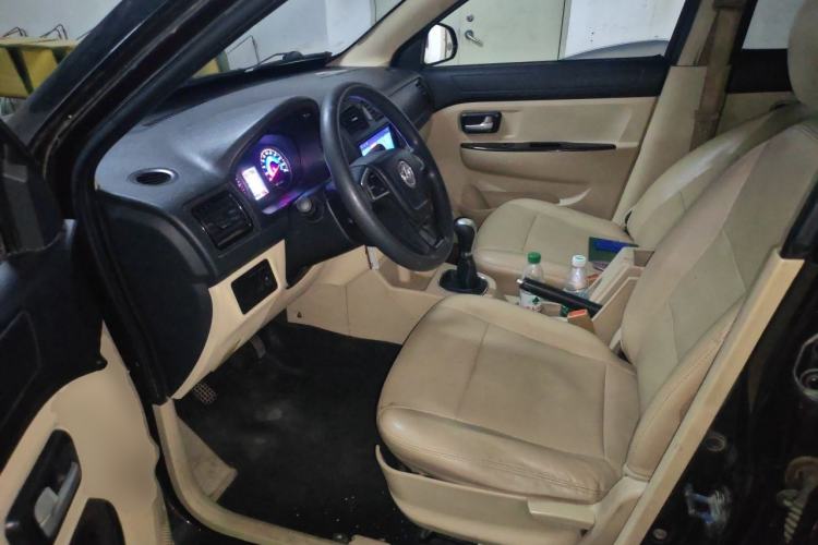 Used Dongfeng Fengon 370 2016 1.5L Manual Standard Edition SFG15-02 7 Seats Left Front Seat