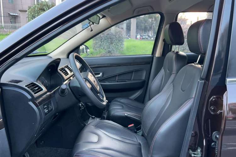 Used Dongfeng Fengon 370 2016 1.5L Manual Elite Home Edition 7-Seater Left Front Seat