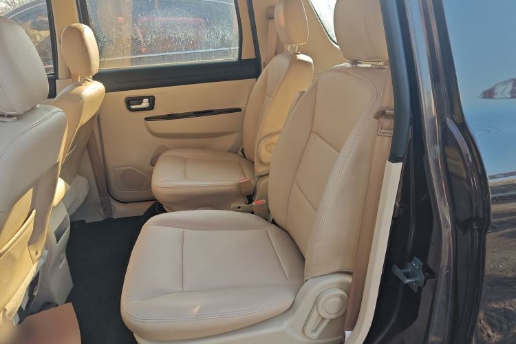 Used Dongfeng Fengon 370 2016 1.5L Manual Standard Edition SFG15-05 7 Seats Left Rear Seat
