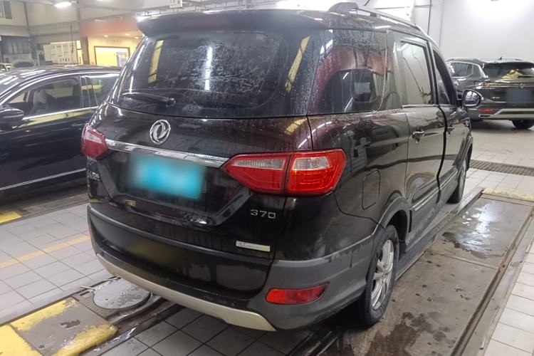 Used Dongfeng Fengon 370 2016 1.5L Manual Luxury 7-Seater Rear Right 45 Deg