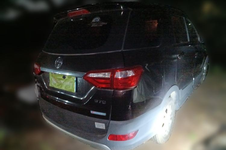 Used Dongfeng Fengon 370 2016 1.5L Manual Standard Edition SFG15-05 7 Seats Rear Right 45 Deg