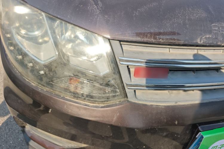 Used Dongfeng Fengon 370 2016 1.5L Manual Luxury 7-Seater Right Front Headlight