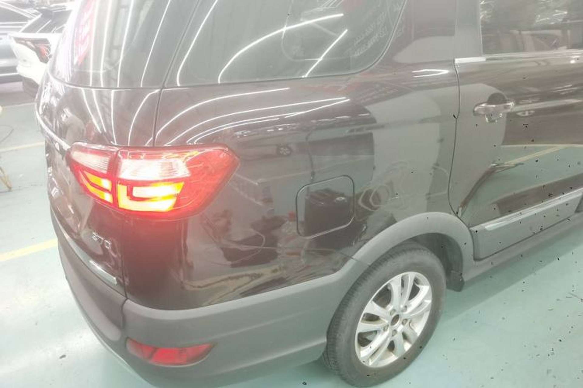 Used Dongfeng Fengon 370 2016 1.5L Manual Standard Edition SFG15-05 7 Seats Right Rear Taillight