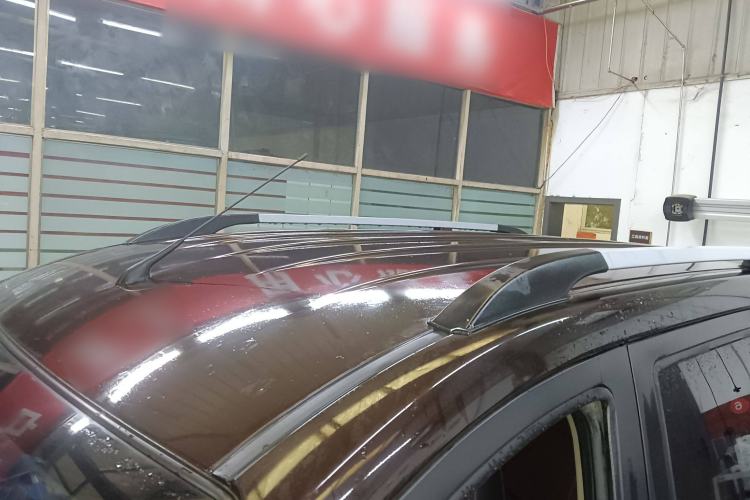 Used Dongfeng Fengon 370 2016 1.5L Manual Luxury 7-Seater Roof