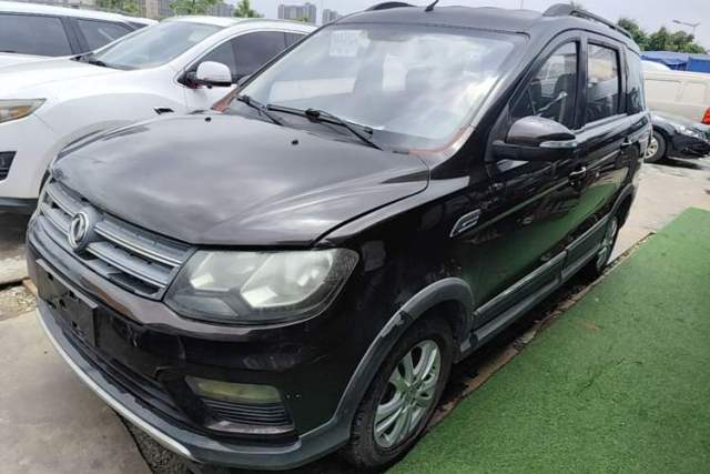 Used Dongfeng Fengon 370 2016 1.5L Manual Elite Home Edition 7-Seater
