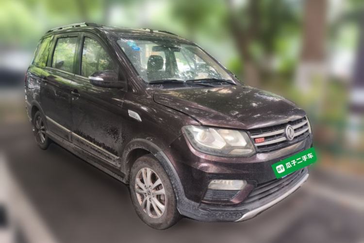 Used Dongfeng Fengon 370 2016 1.5L Manual Luxury Version SFG15-02 7 Seats Front Right 45 Deg