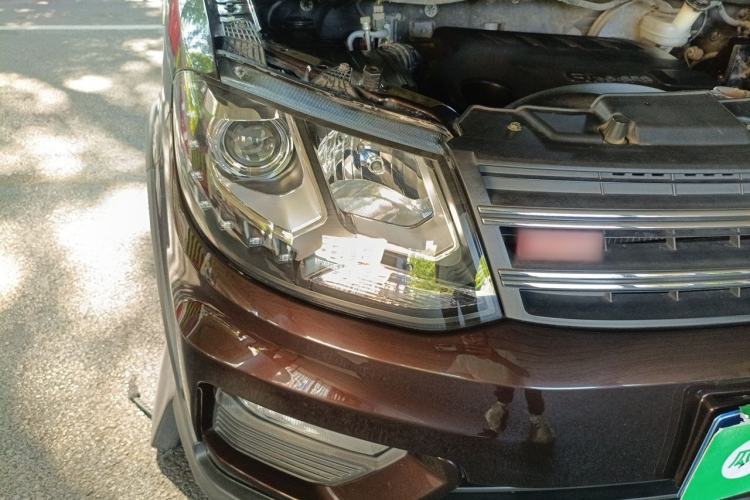 Used Dongfeng Fengon 370 2016 1.5L Manual Elite Home Edition 7-Seater Right Front Headlight