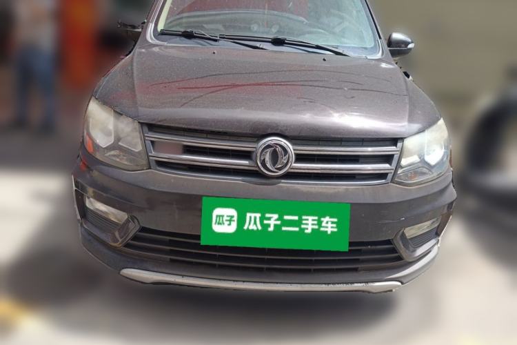 Used Dongfeng Fengon 370 2016 1.5L Manual Elite Home Edition 7-Seater Front