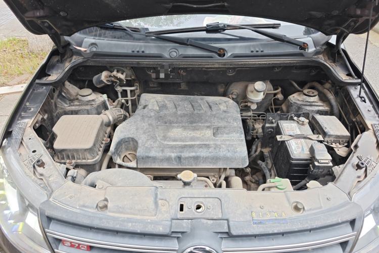 Used Dongfeng Fengon 370 2016 1.5L Manual Standard Edition SFG15-02 7 Seats Engine Bay