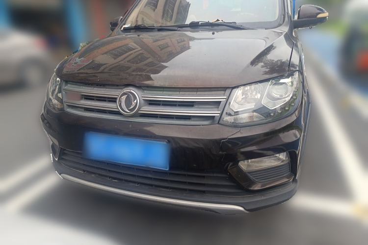 Used Dongfeng Fengon 370 2016 1.5L Manual Luxury Model 5 Seats Front