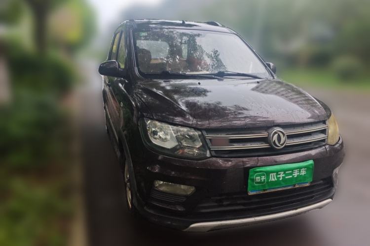 Used Dongfeng Fengon 370 2016 1.5L Manual Comfort 7-Seater Front Right 45 Deg