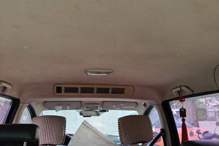 Used Dongfeng Fengon 370 2016 1.5L Manual Luxury 7-Seater Headliner