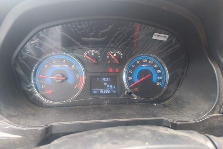 Used Dongfeng Fengon 370 2016 1.5L Manual Luxury Model 5 Seats Instrument Cluster