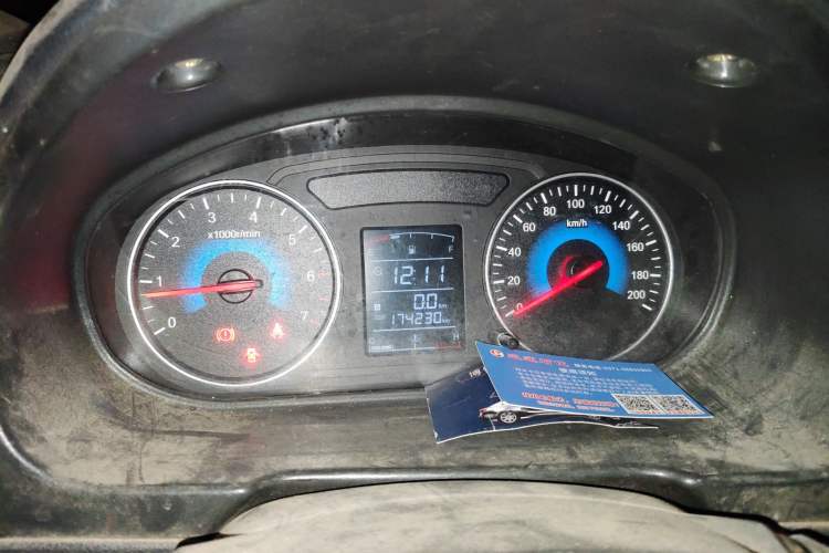 Used Dongfeng Fengon 370 2016 1.5L Manual Standard Model II 7 Seats Instrument Cluster