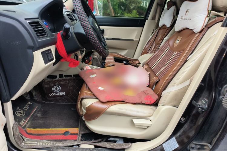 Used Dongfeng Fengon 370 2016 1.5L Manual Standard Edition SFG15-02 7 Seats Left Front Seat