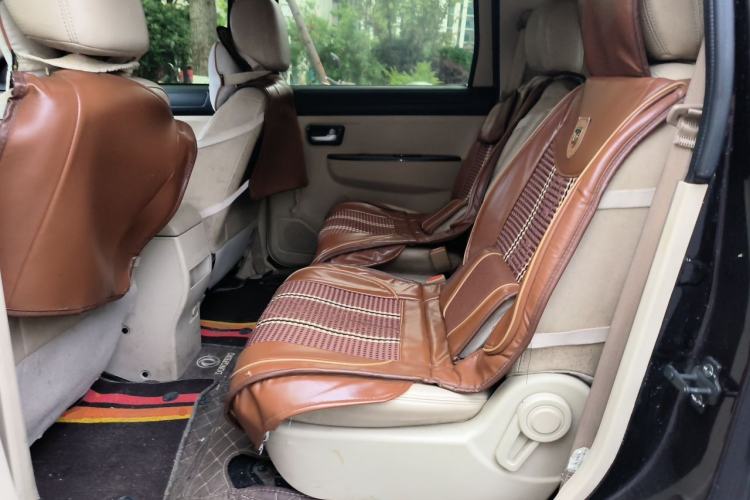 Used Dongfeng Fengon 370 2016 1.5L Manual Standard Edition SFG15-02 7 Seats Left Rear Seat