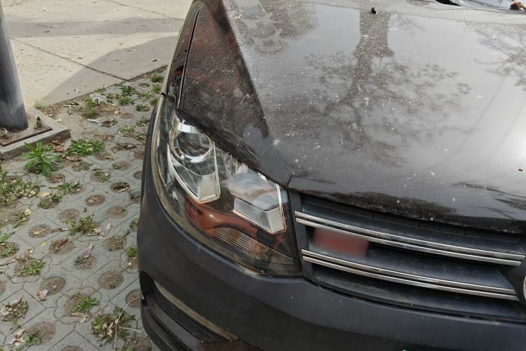 Used Dongfeng Fengon 370 2016 1.5L Manual Luxury 7-Seater Right Front Headlight