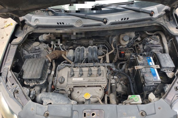Used Dongfeng Fengon 370 2016 1.5L Manual Standard Edition SFG15-02 7 Seats Engine Bay