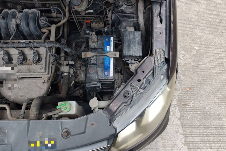 Used Dongfeng Fengon 370 2016 1.5L Manual Standard Edition SFG15-02 7 Seats Engine Bay Left